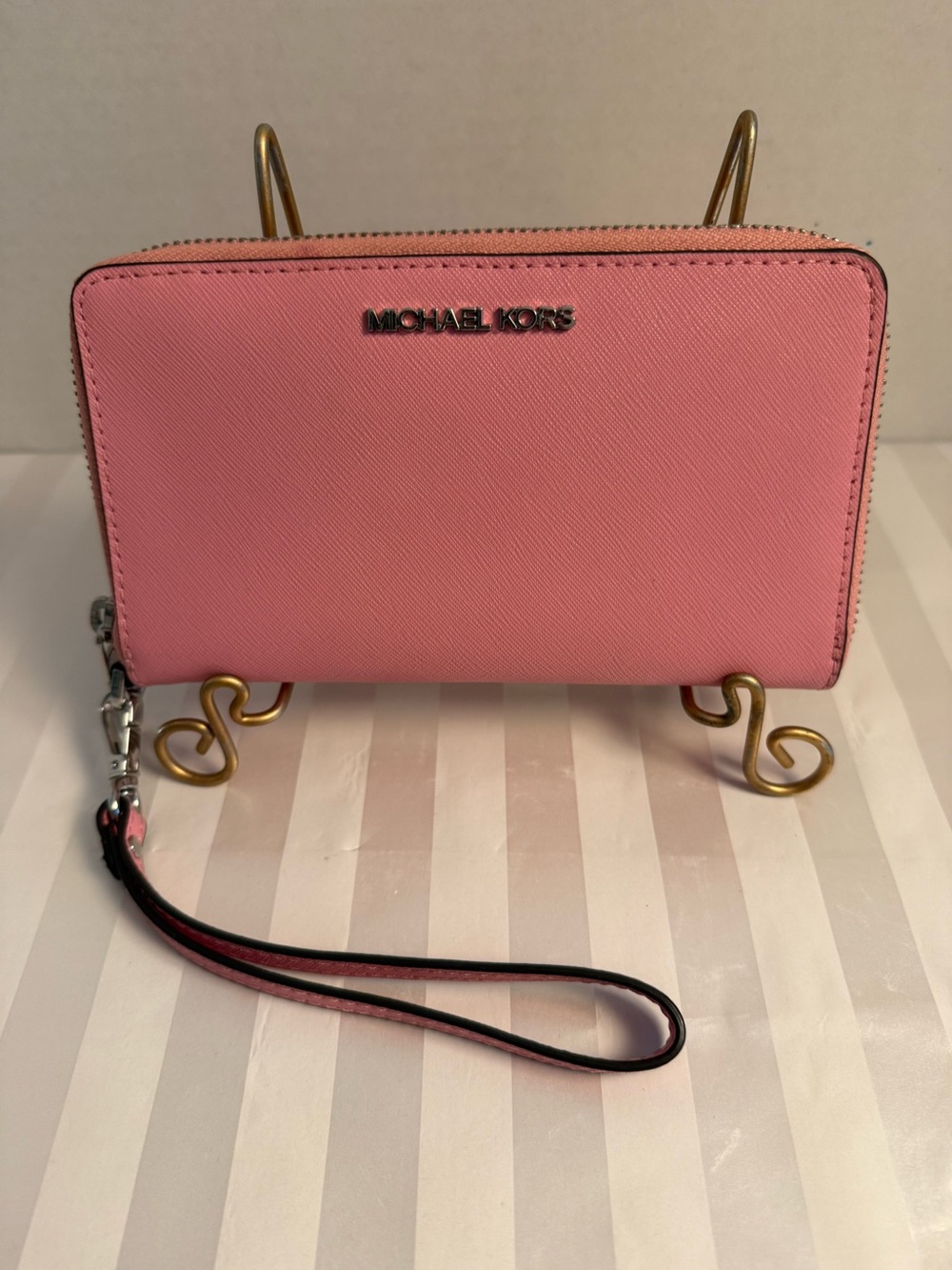 🩷 Michael Kors Jet Set Travel Saffiano Leather Phone Wristlet Pink NWT